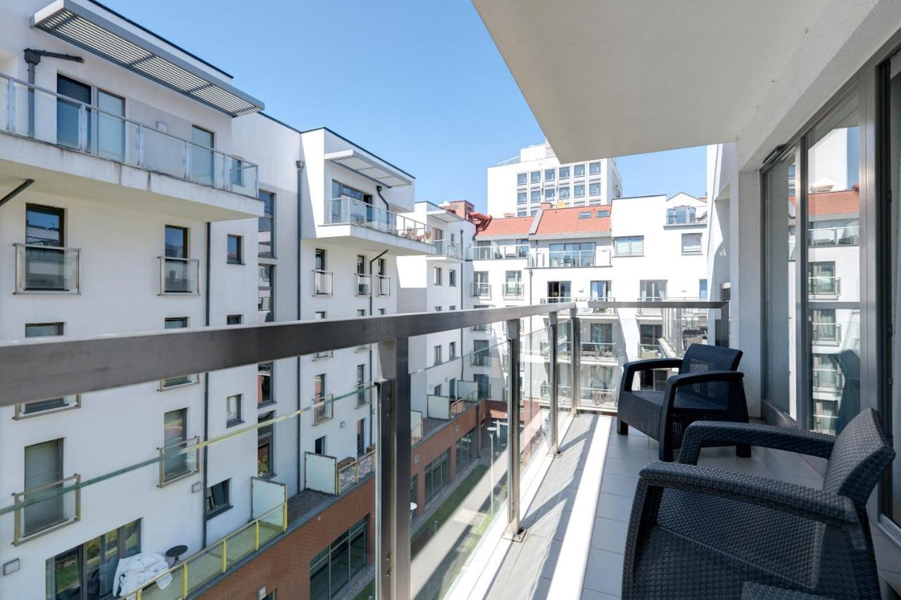 Waterlane Marina By Live & Travel Apartments غدانسك المظهر الخارجي الصورة