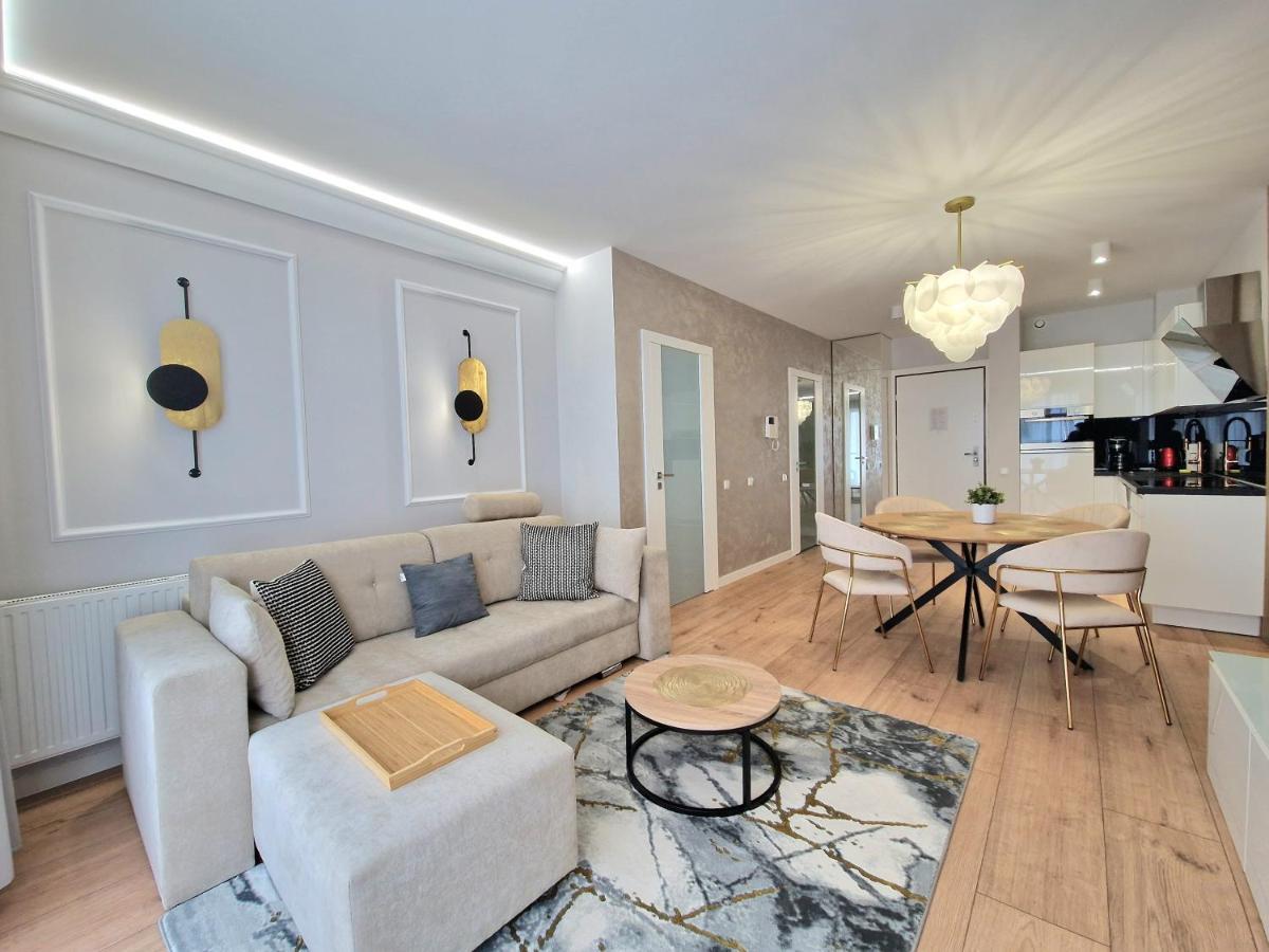 Waterlane Marina By Live & Travel Apartments غدانسك المظهر الخارجي الصورة